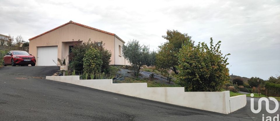 Maison 4 pièces de 70 m² à Sèvremont (85700)