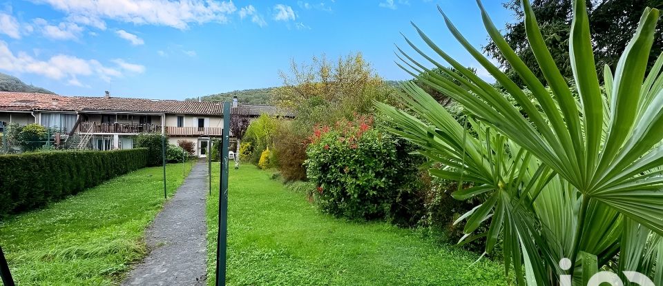 Traditional house 6 rooms of 142 m² in L'Aiguillon (09300)