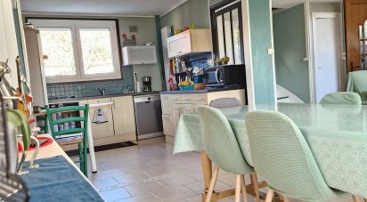 Traditional house 4 rooms of 80 m² in Saint-Pierre-des-Corps (37700)