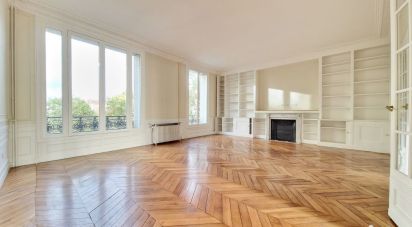 Apartment 6 rooms of 197 m² in Paris (75014)