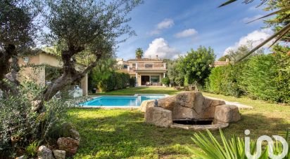 House 5 rooms of 240 m² in Antibes (06600)