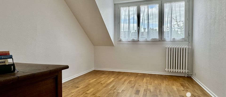 House 5 rooms of 110 m² in Rennes (35200)