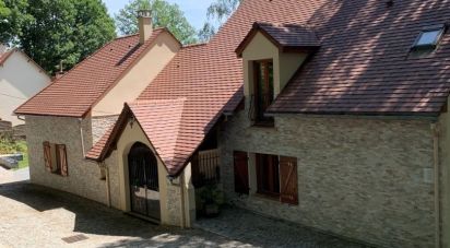 House 8 rooms of 215 m² in Gif-sur-Yvette (91190)