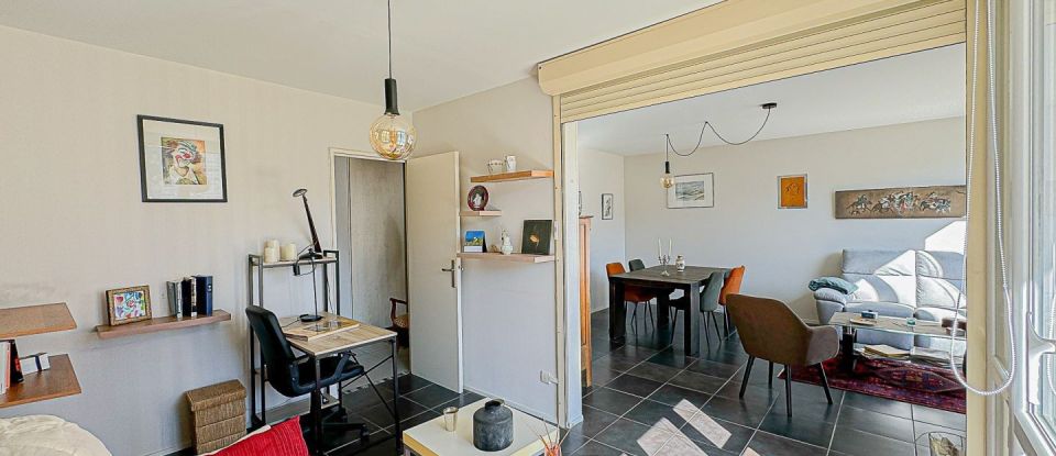 Apartment 3 rooms of 72 m² in Tulle (19000)