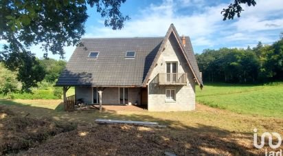 House 6 rooms of 180 m² in Saint-Angel (19200)