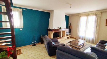 Traditional house 5 rooms of 120 m² in Lunel (34400)