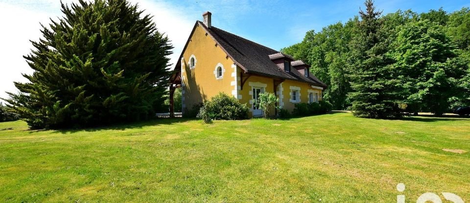 House 6 rooms of 235 m² in Saint-Branchs (37320)