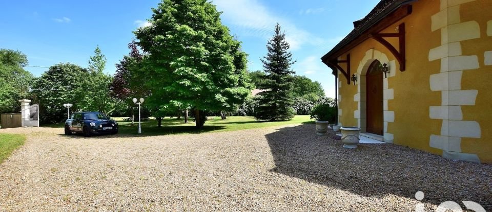 Maison 6 pièces de 235 m² à Saint-Branchs (37320)