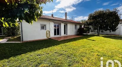 Traditional house 5 rooms of 107 m² in Castelginest (31780)