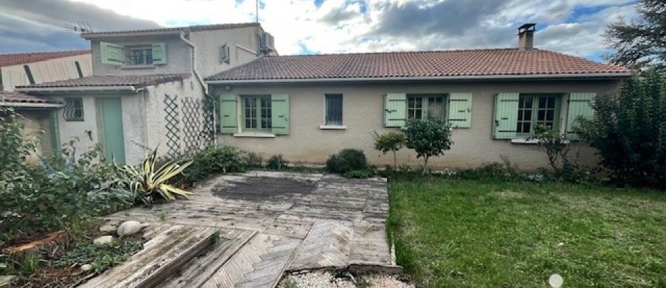 Maison traditionnelle 6 pièces de 105 m² à Loriol-sur-Drôme (26270)