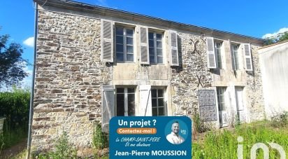 Village house 7 rooms of 147 m² in Le Champ-Saint-Père (85540)