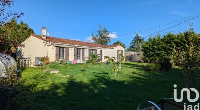 Traditional house 5 rooms of 123 m² in Montendre (17130)