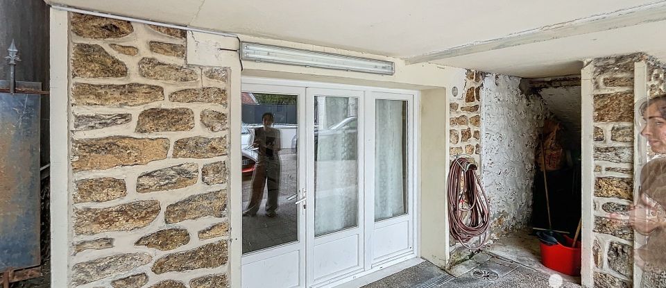 House 7 rooms of 122 m² in Pierrefitte-sur-Seine (93380)