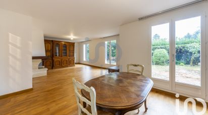 House 5 rooms of 110 m² in Sucy-en-Brie (94370)