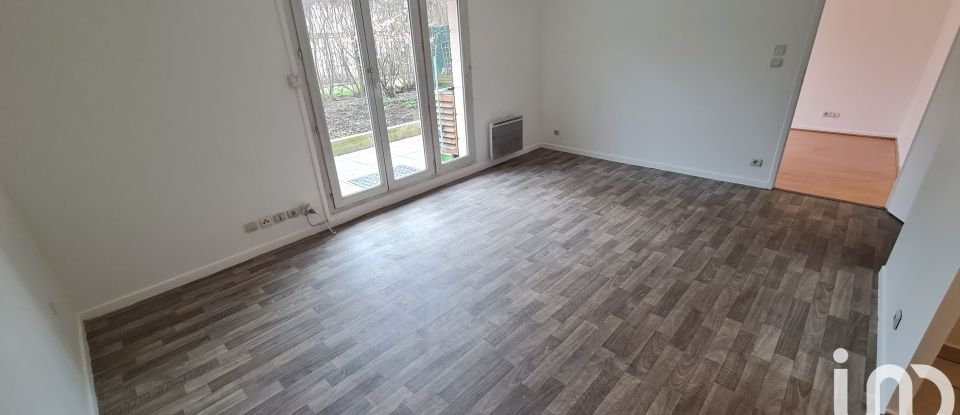 Apartment 2 rooms of 41 m² in Viry-Châtillon (91170)