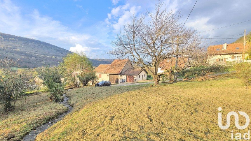 Land of 686 m² in Vaulnaveys-le-Bas (38410)