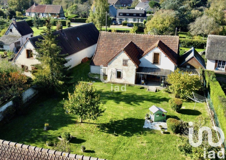 Longère 5 pièces de 155 m² à Courville-sur-Eure (28190)