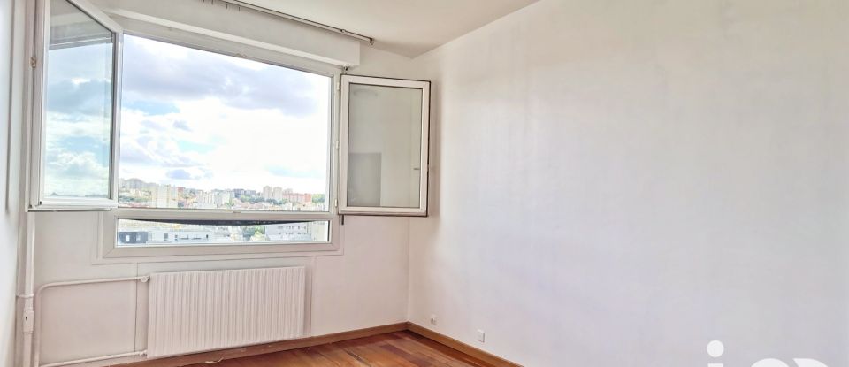 Apartment 4 rooms of 77 m² in Pantin (93500)