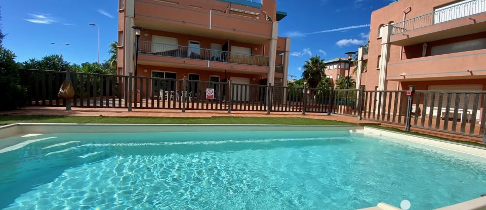 Apartment 2 rooms of 25 m² in Porto-Vecchio (20137)