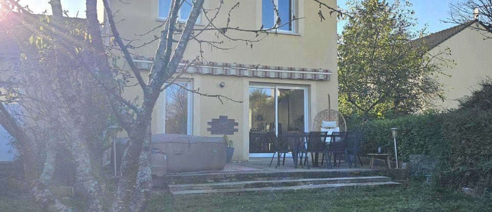 Maison 5 pièces de 105 m² à Montauville (54700)