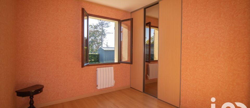 Maison 4 pièces de 87 m² à Bassens (33530)