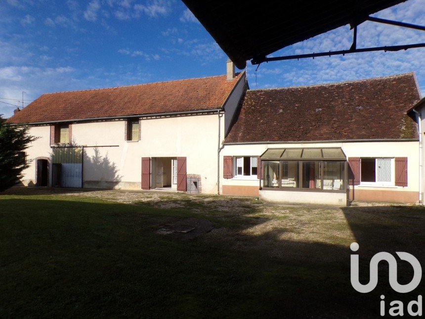 House 3 rooms of 93 m² in Véron (89510)