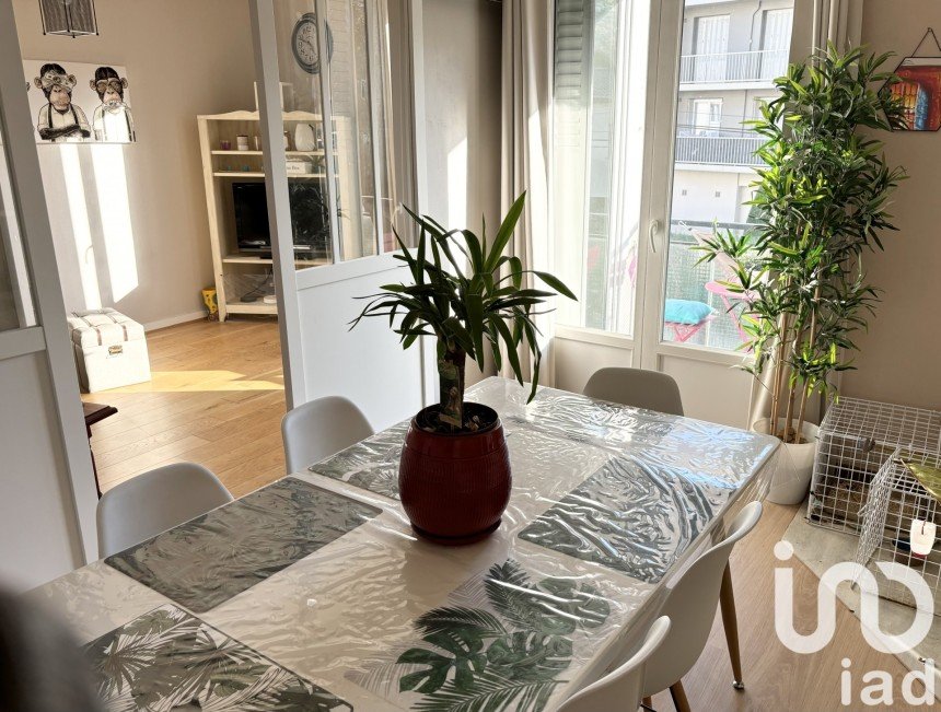 Appartement 4 pièces de 71 m² à Clermont-Ferrand (63100)