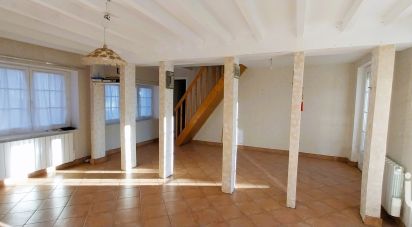 Maison de village 5 pièces de 99 m² à Montigny-le-Chartif (28120)