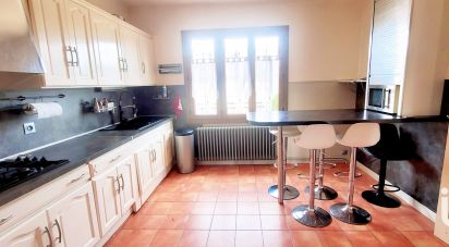 House 7 rooms of 182 m² in Chaumont-en-Vexin (60240)