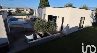 Architect house 5 rooms of 126 m² in Aulnat (63510)