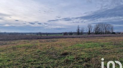 Land of 1,151 m² in Castelsarrasin (82100)