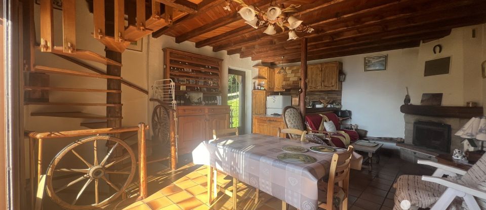 Country house 2 rooms of 84 m² in Crêts en Belledonne (38830)