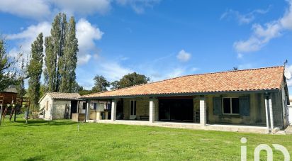 Maison de campagne 5 pièces de 135 m² à Chepniers (17210)