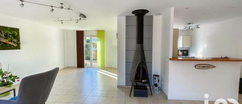 House 5 rooms of 132 m² in La Jarrie (17220)