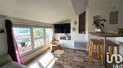 Apartment 3 rooms of 47 m² in Carnoules (83660)