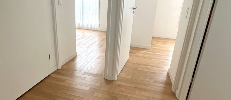 Apartment 4 rooms of 72 m² in La Garenne-Colombes (92250)