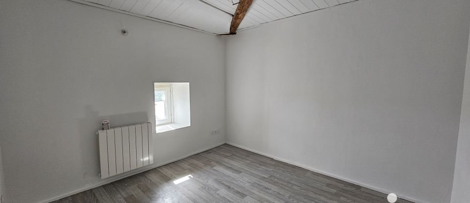 Appartement 5 pièces de 83 m² à Pons (17800)