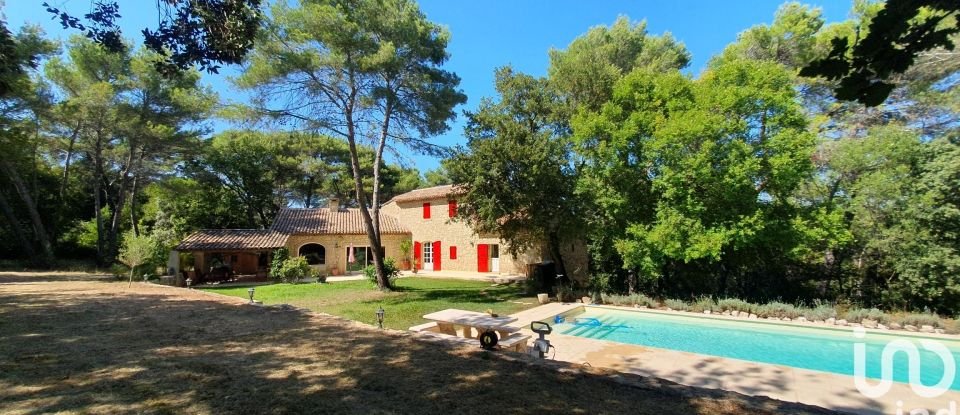 Bastide 6 rooms of 282 m² in Rognes (13840)