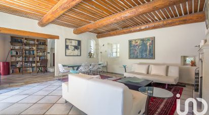 Bastide 6 rooms of 282 m² in Rognes (13840)