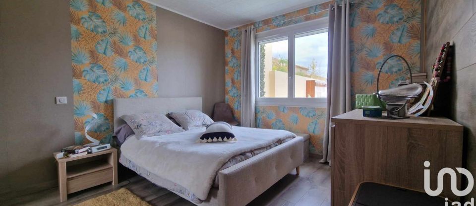 Village house 5 rooms of 127 m² in Saint-Pons-de-Mauchiens (34230)