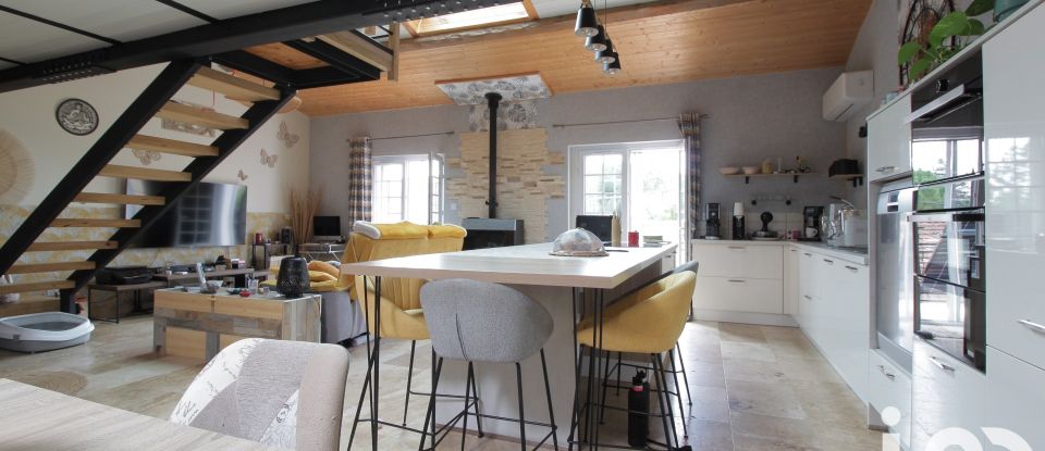 Village house 5 rooms of 127 m² in Saint-Pons-de-Mauchiens (34230)