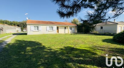 Maison 6 pièces de 137 m² à Roullet-Saint-Estèphe (16440)