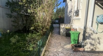 House 5 rooms of 98 m² in Les Pavillons-sous-Bois (93320)