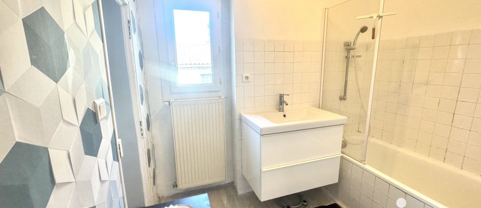 Maison 6 pièces de 140 m² à Avignon (84000)