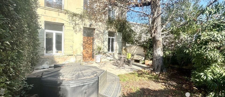 Maison 6 pièces de 140 m² à Avignon (84000)