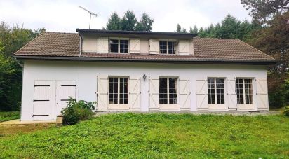 House 5 rooms of 133 m² in Saint-Martin-des-Champs (89170)