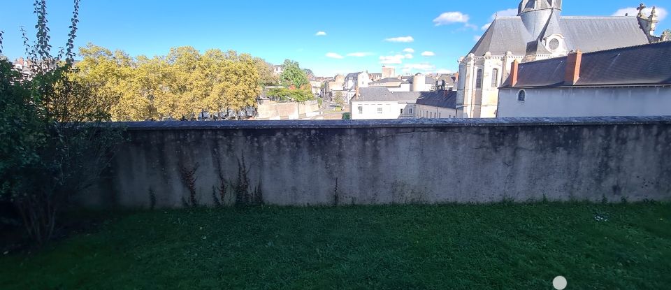 Apartment 2 rooms of 48 m² in Blois (41000)