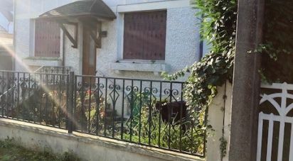 Traditional house 5 rooms of 92 m² in Savigny-sur-Orge (91600)