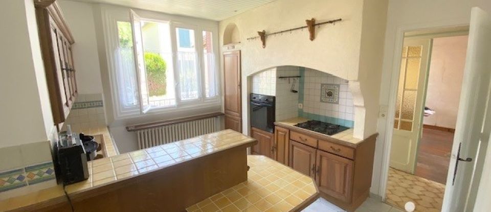 Maison traditionnelle 5 pièces de 92 m² à Savigny-sur-Orge (91600)