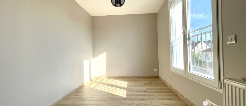 Maison 6 pièces de 176 m² à Colombes (92700)